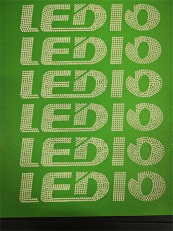 Automatic Stainless Steel Rhinestone Brushing and Shaking Machine with 1200W Power Custom Design Hot Transfer Fix Brush Machine