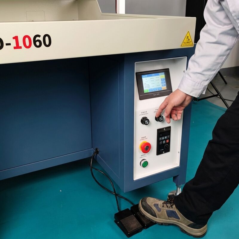 High Speed Rhinestone Shaking Machine 100*600cm For T Shirit Textile